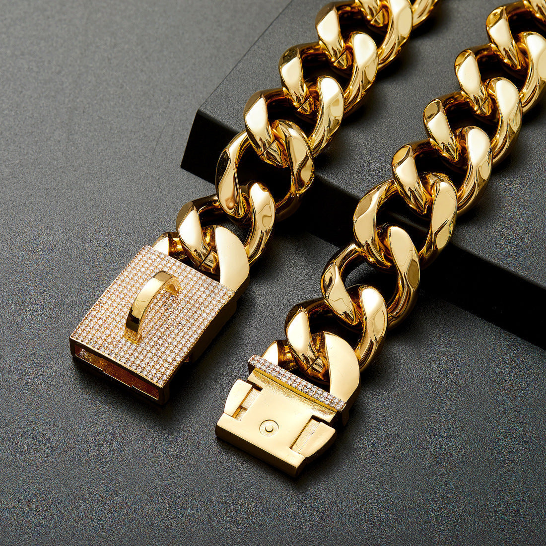19mm Thick Dog Collar Gold Medium Large